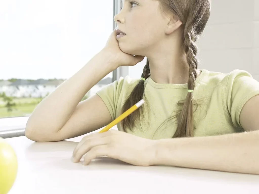 Okula Giden Çocuk Nasıl Beslenmeli?